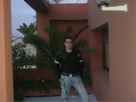 Adilos